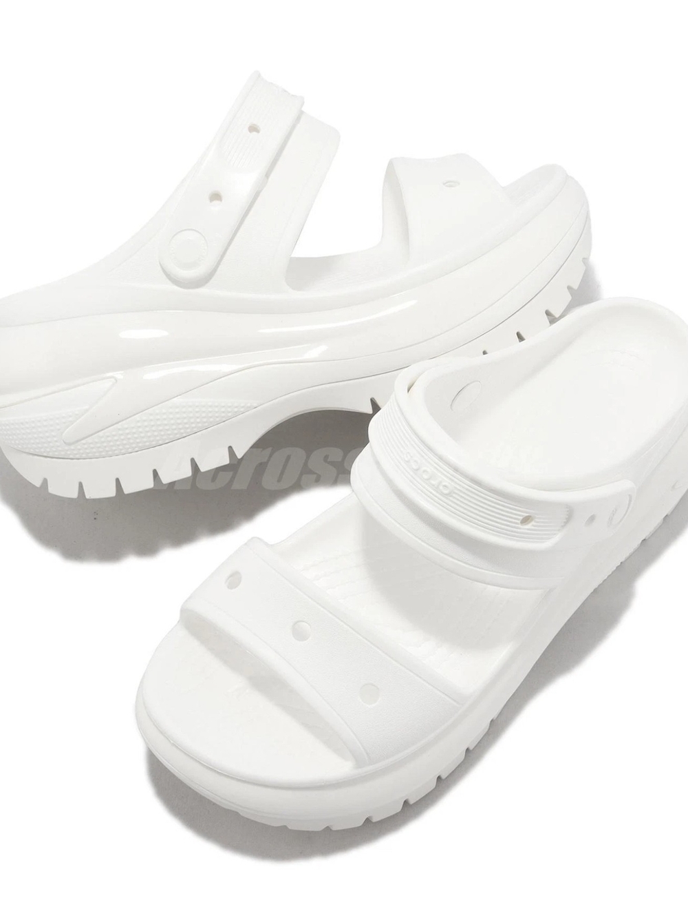 Crocs Classic Mega Crush White Unisex Slip On Platform Sandal Shoe  W10/M8
